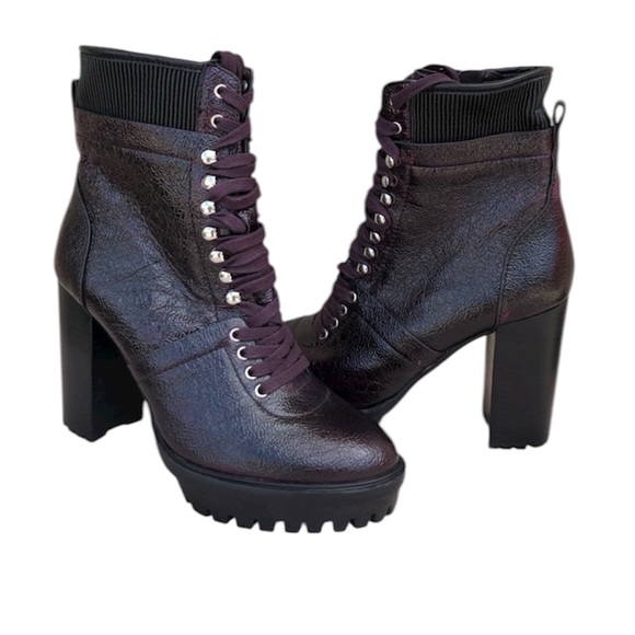 Vince Camuto Ermania Burgundy Crinkle Leather Platform Chunky Combat Boots 8.5M - Picture 1 of 15